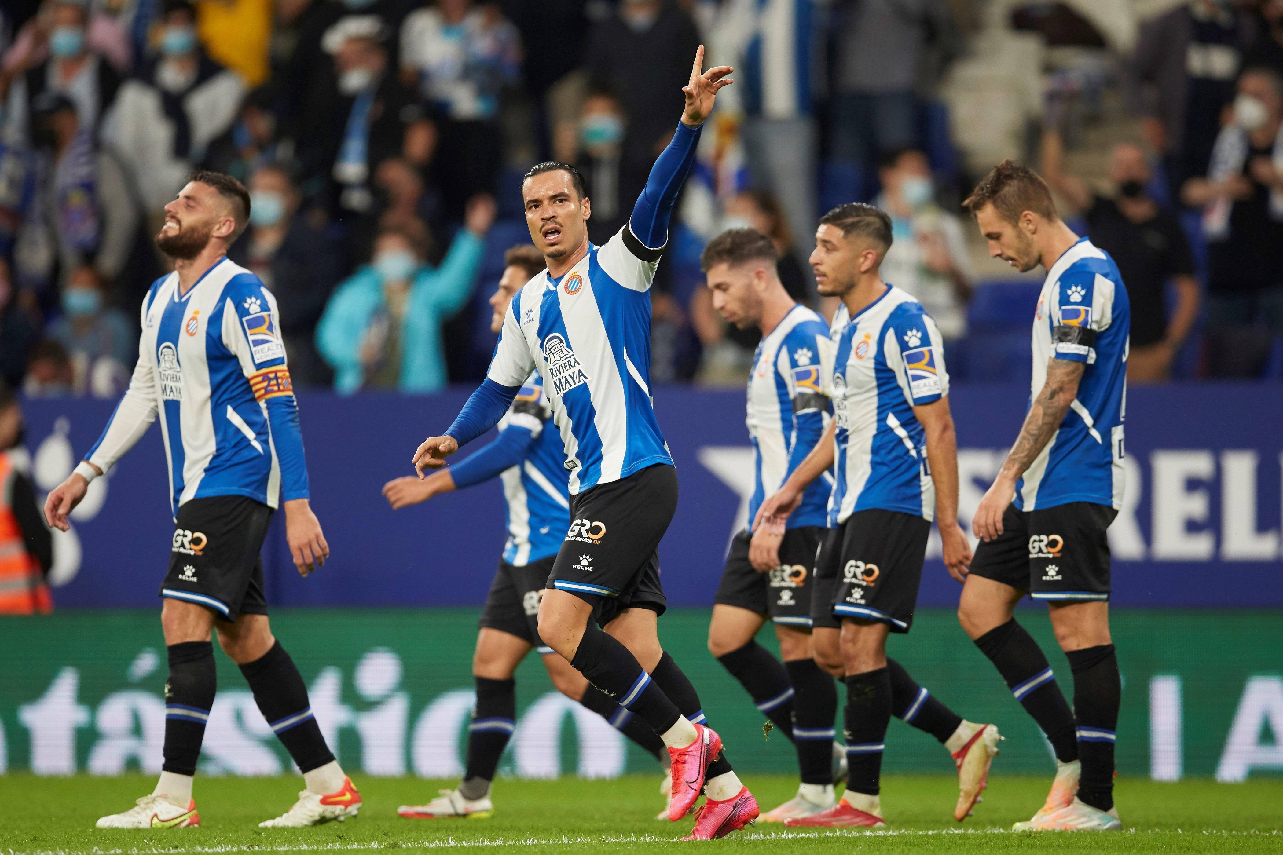 西班牙人战术不足，难以挽回失利(西班牙人最新战报)