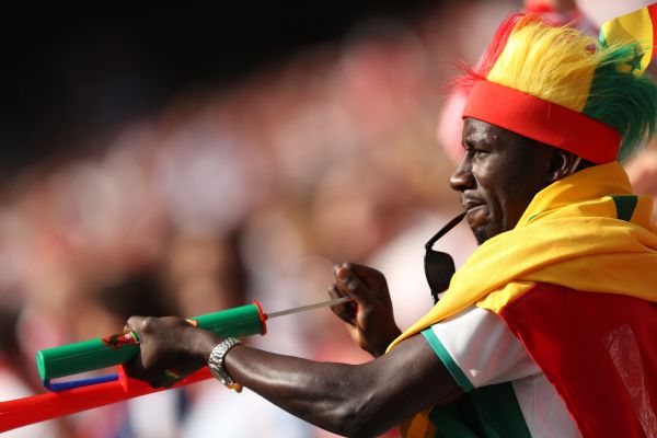 斯图加特客场挽回颜面，成功翻盘